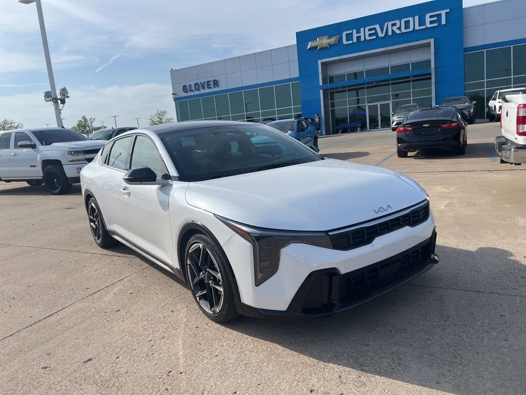 2025 Kia K4 GT-Line