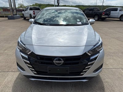 2023 Nissan Versa SV