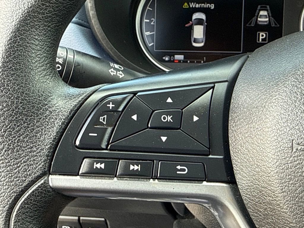 2023 Nissan Versa SV