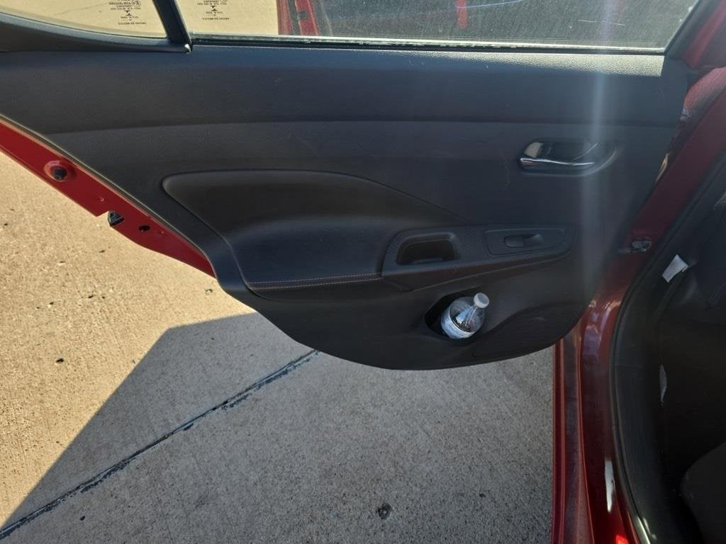 2020 Nissan Versa SR