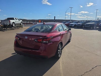 2020 Nissan Versa SR