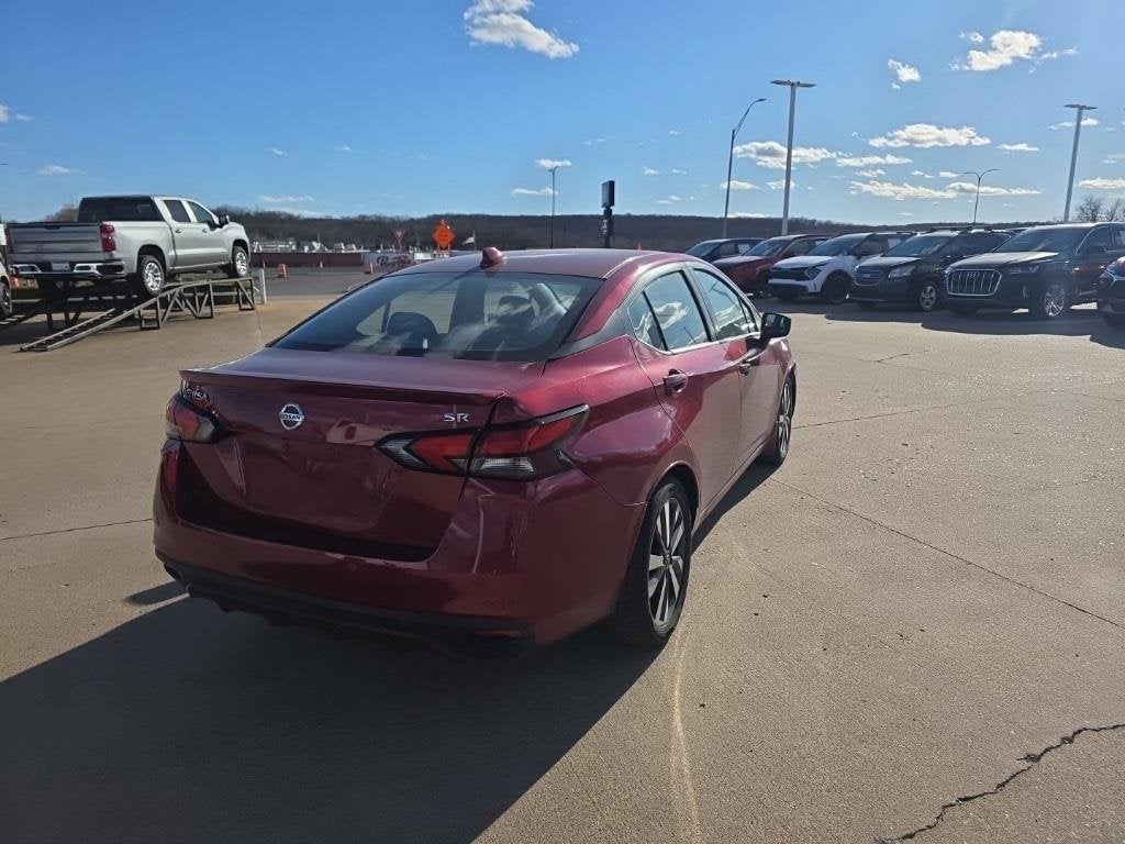 2020 Nissan Versa SR