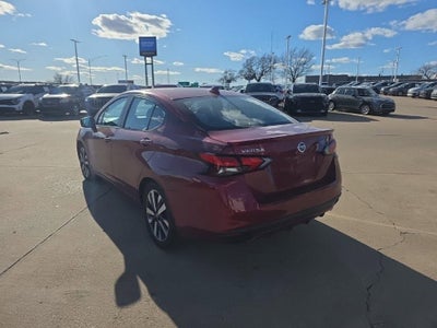2020 Nissan Versa SR