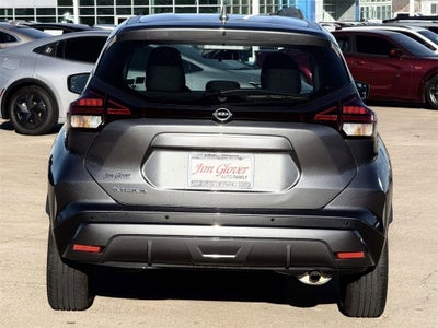 2023 Nissan Kicks S