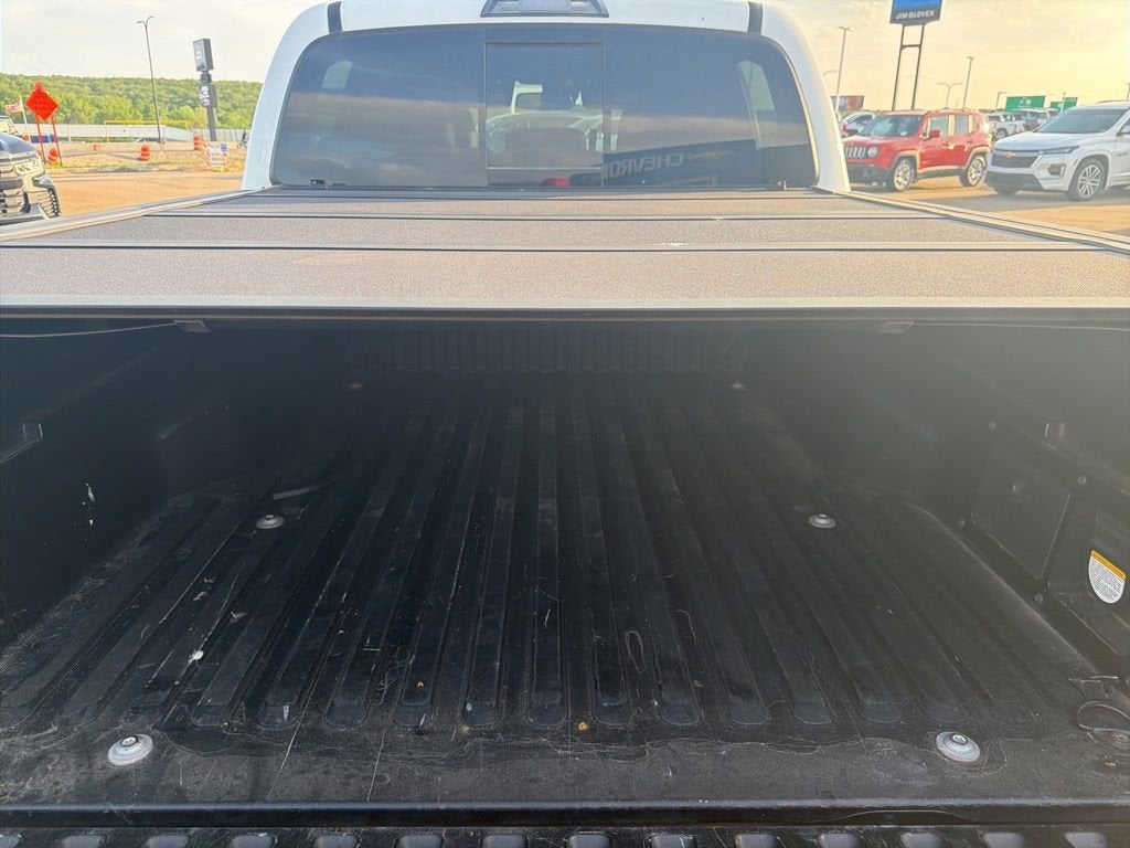 2022 Toyota Tacoma 2WD SR5