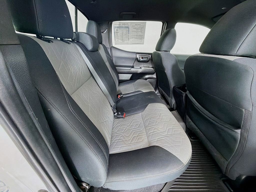 2022 Toyota Tacoma 2WD SR5