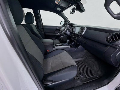 2022 Toyota Tacoma 2WD SR5