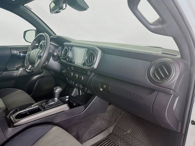 2022 Toyota Tacoma 2WD SR5