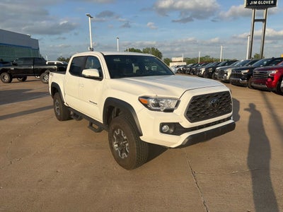 2022 Toyota Tacoma 2WD SR5