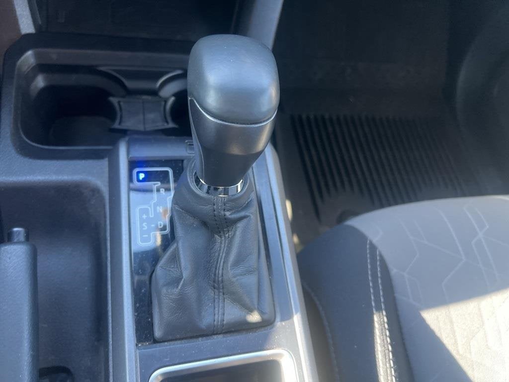 2022 Toyota Tacoma 4WD SR