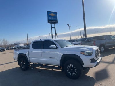 2022 Toyota Tacoma 4WD SR