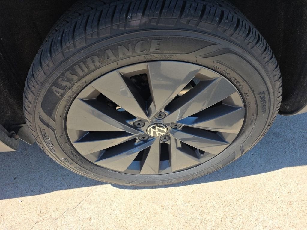 2023 Volkswagen Taos S