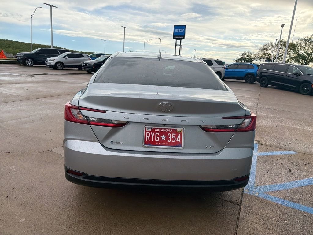 2025 Toyota Camry LE