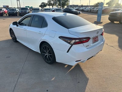 2024 Toyota Camry SE