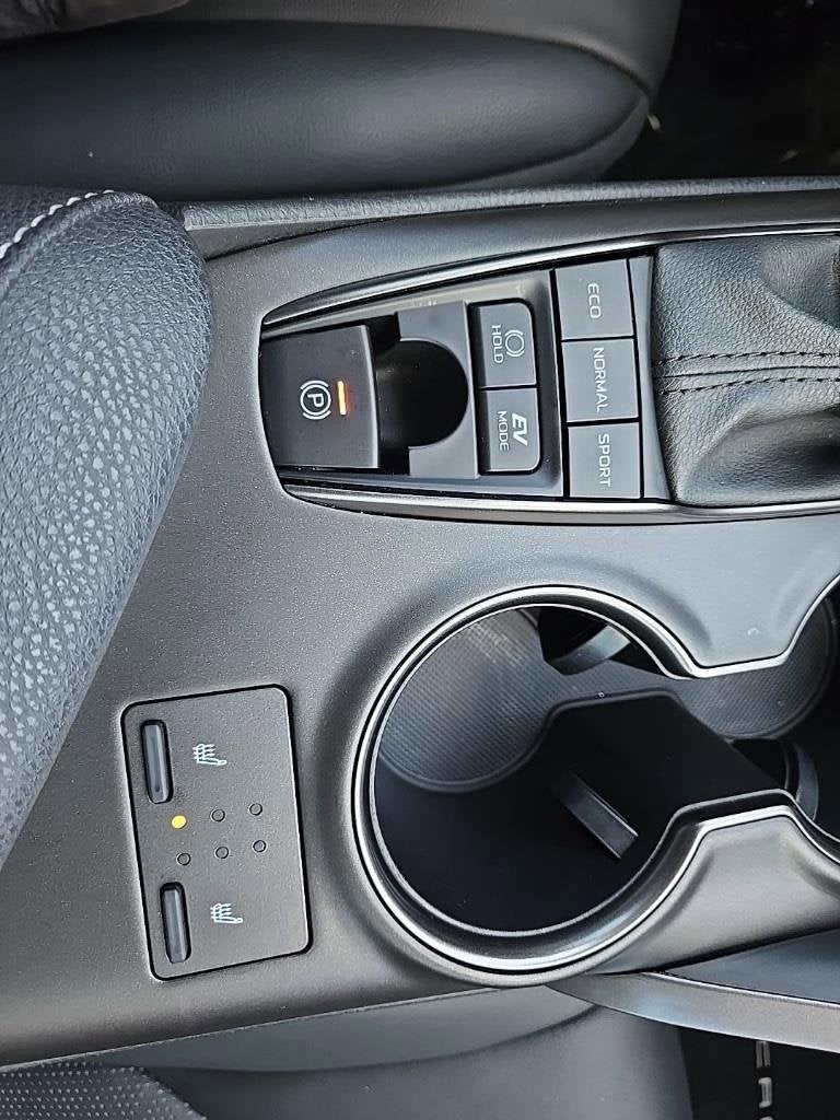 2024 Toyota Camry Hybrid XSE