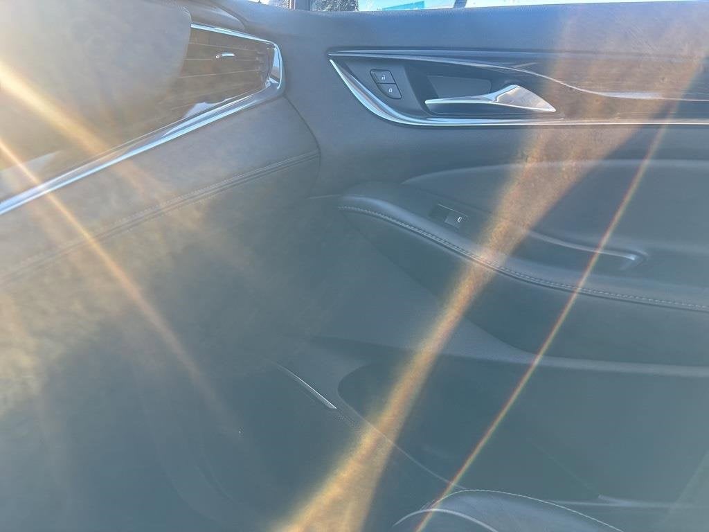 2021 Buick Enclave Avenir