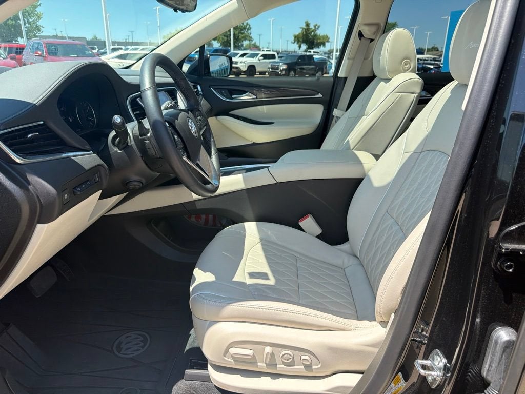 2023 Buick Enclave Avenir