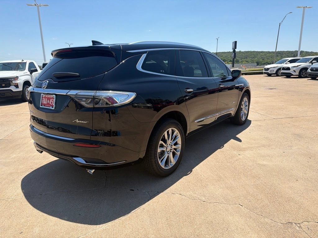 2023 Buick Enclave Avenir