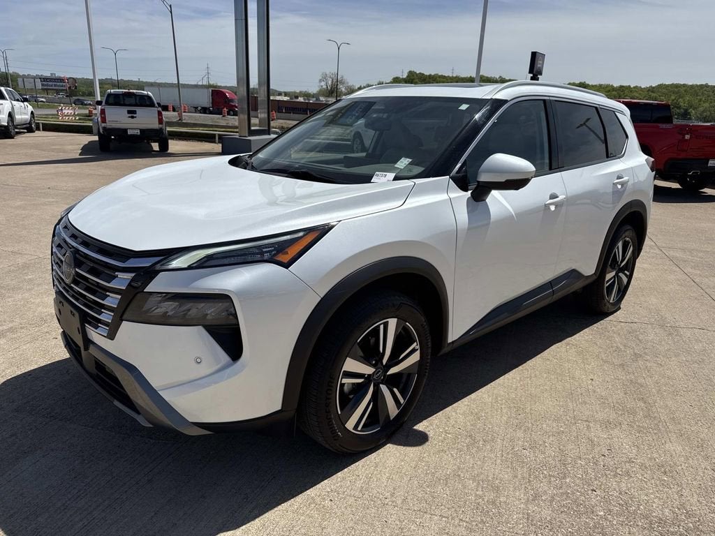 2024 Nissan Rogue SL