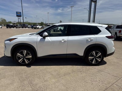 2024 Nissan Rogue SL