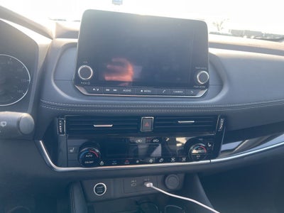 2022 Nissan Rogue SL