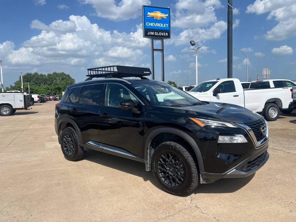 2023 Nissan Rogue SL