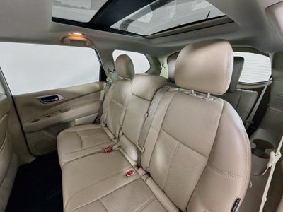 2018 Nissan Pathfinder Platinum