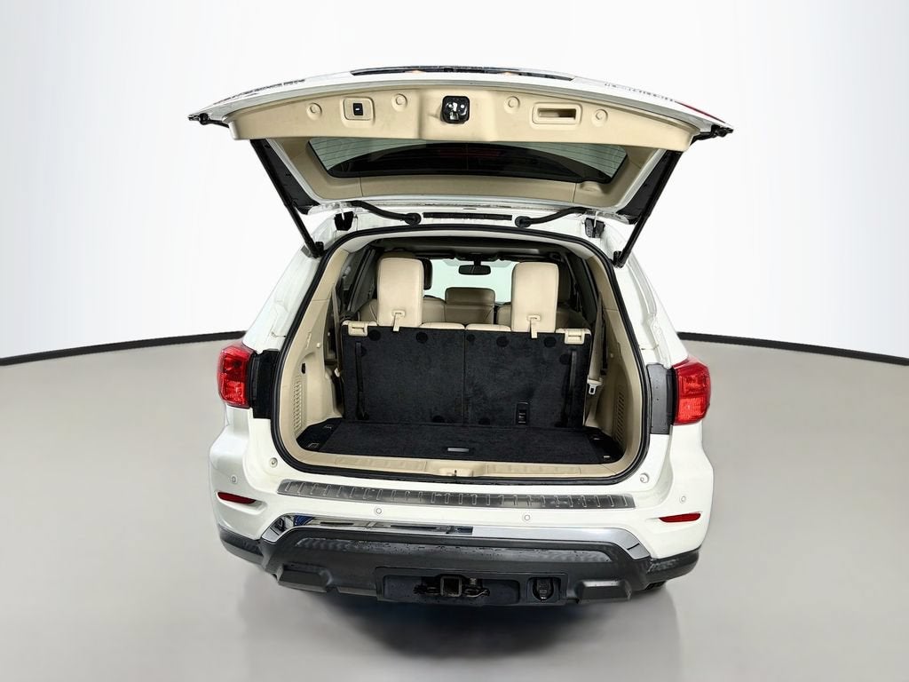 2018 Nissan Pathfinder Platinum