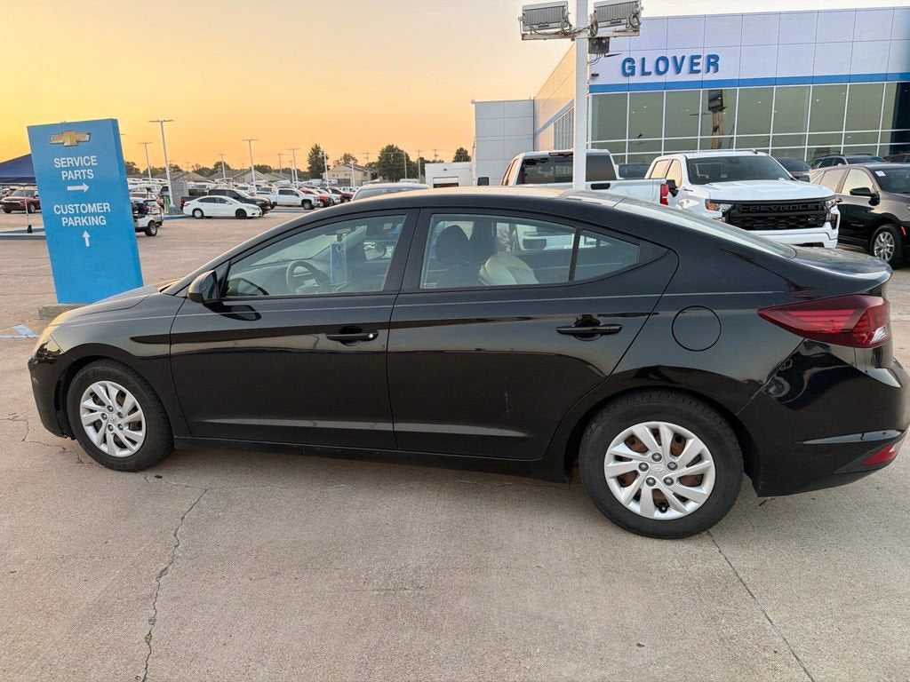 2020 Hyundai Elantra SE