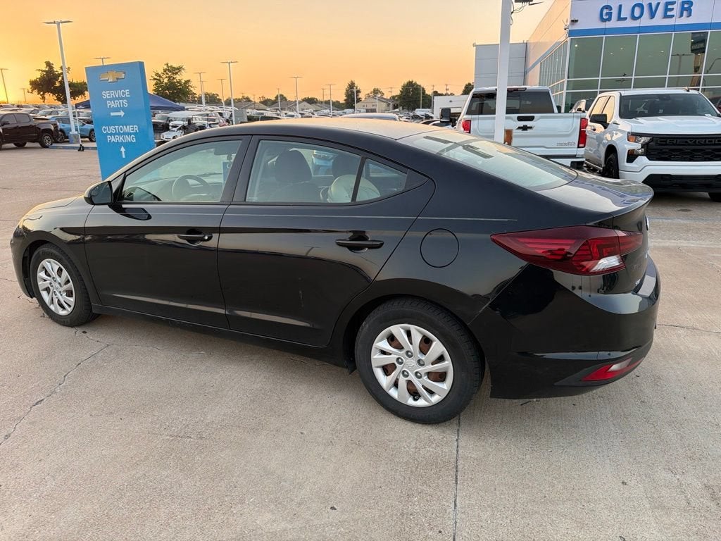 2020 Hyundai Elantra SE