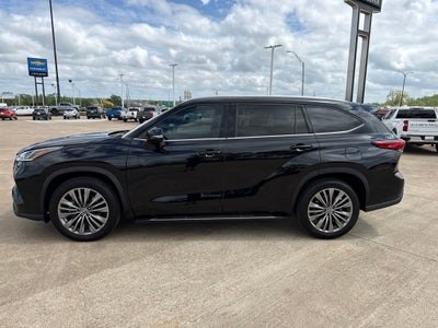 2021 Toyota Highlander Platinum