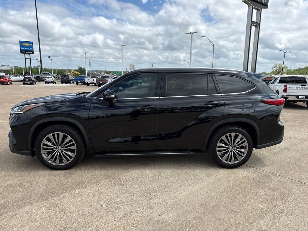 2021 Toyota Highlander Platinum