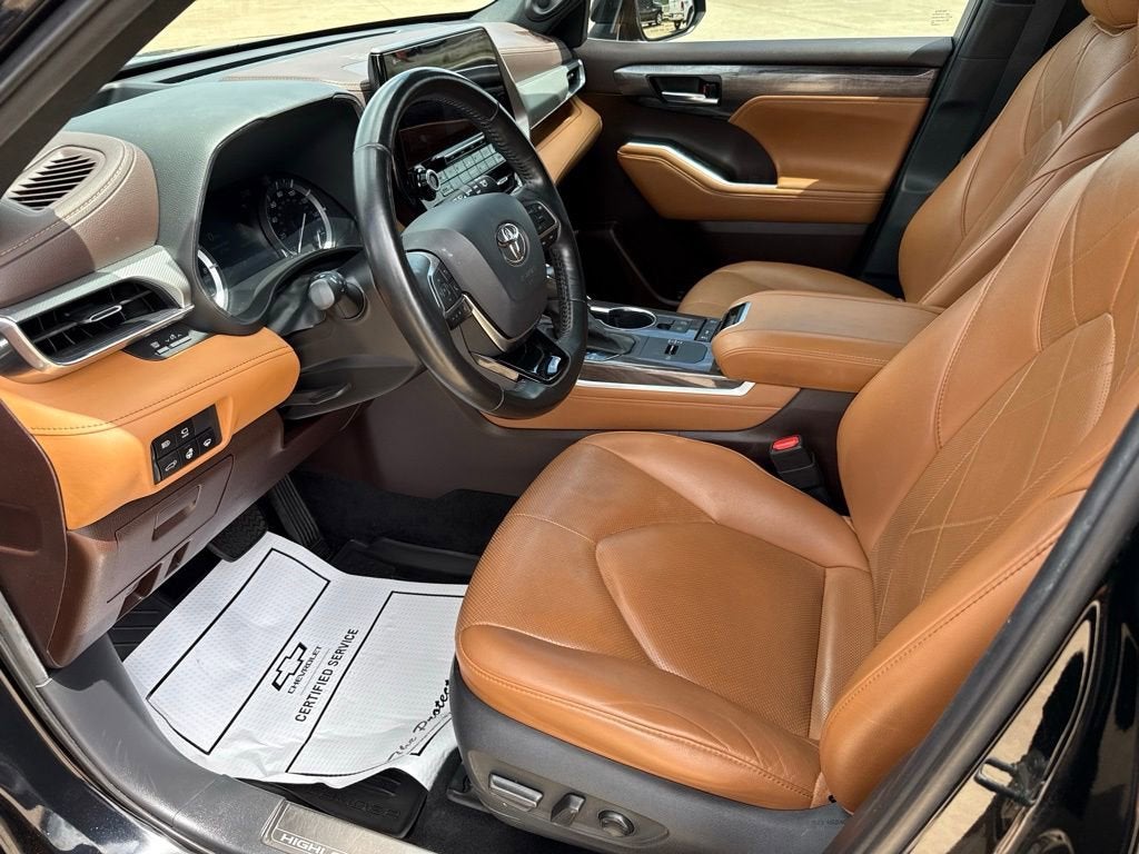 2021 Toyota Highlander Platinum