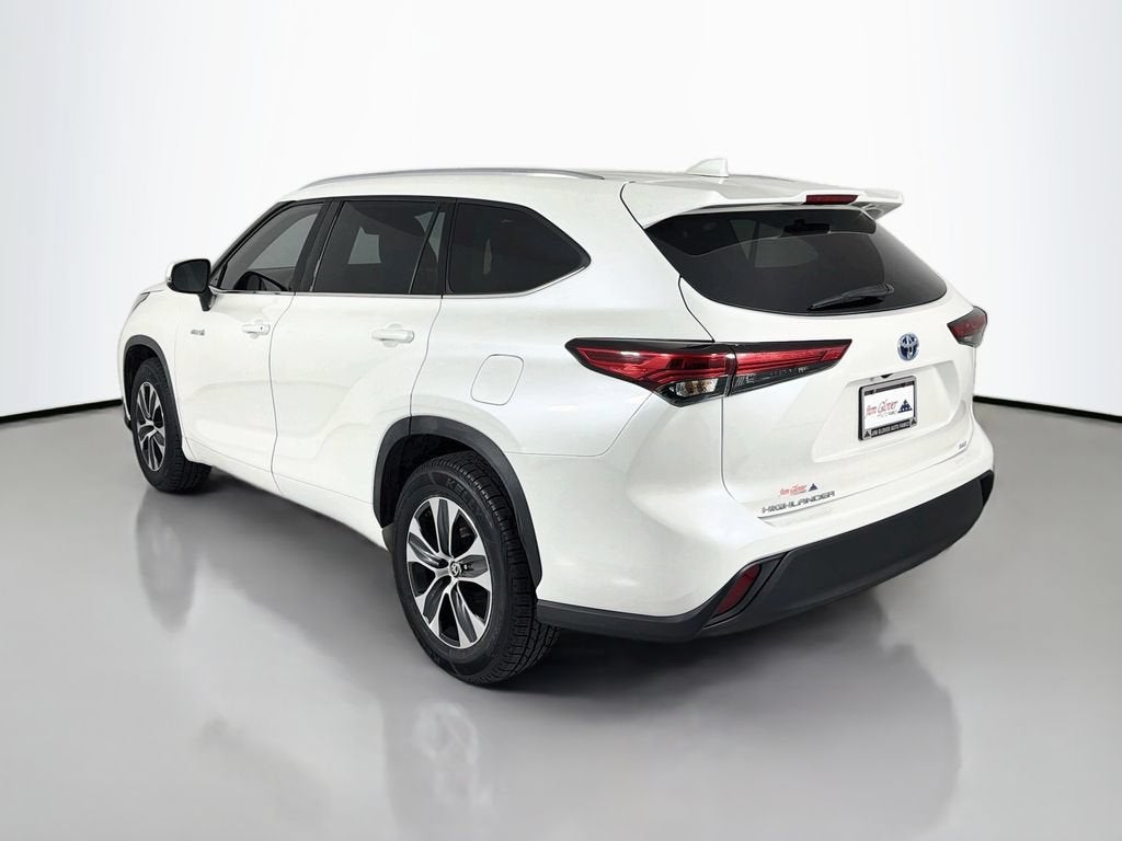 2021 Toyota Highlander Hybrid XLE