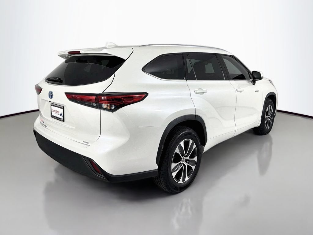 2021 Toyota Highlander Hybrid XLE