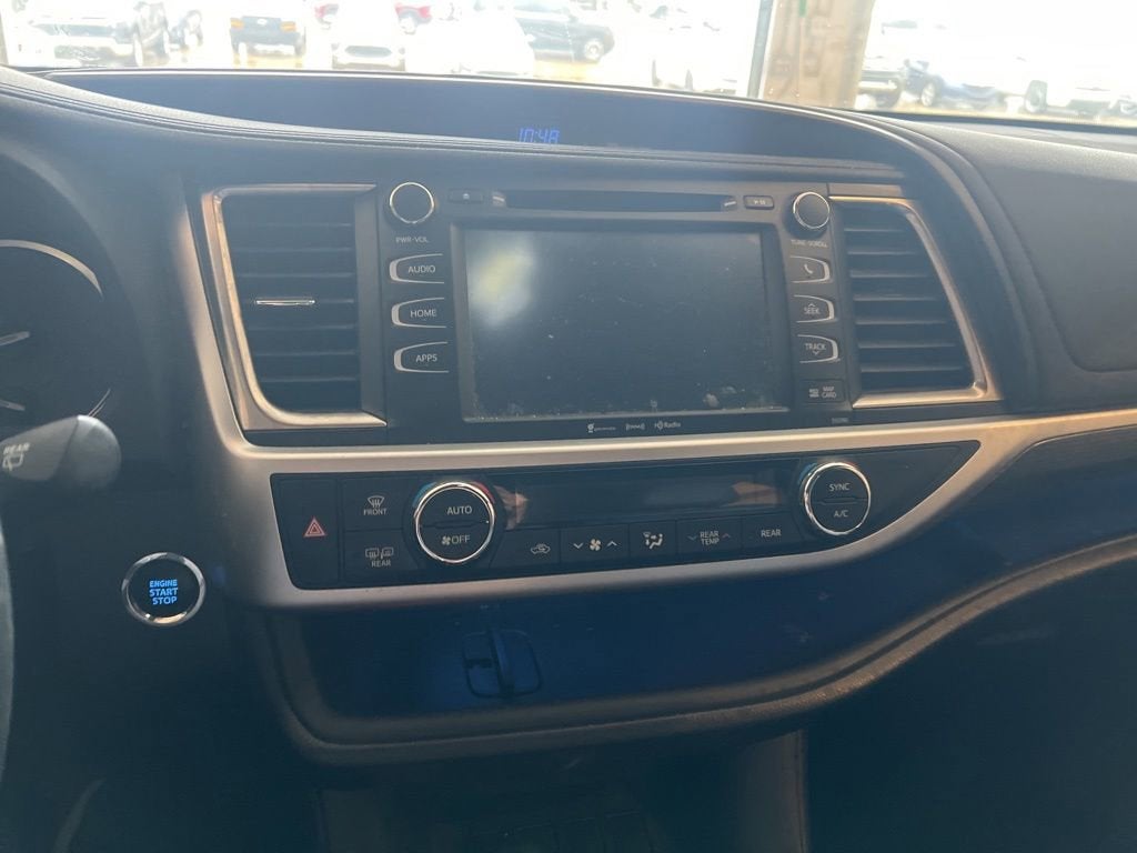 2019 Toyota Highlander SE
