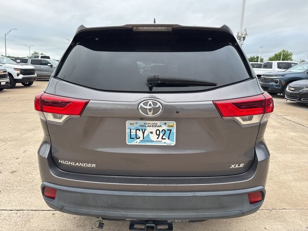 2018 Toyota Highlander SE
