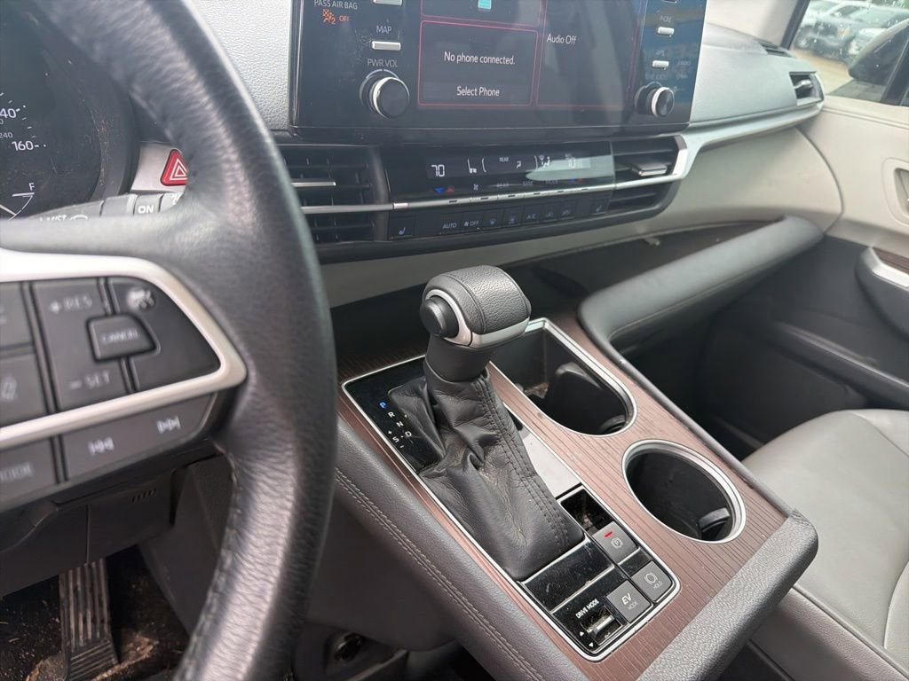 2021 Toyota Sienna XLE