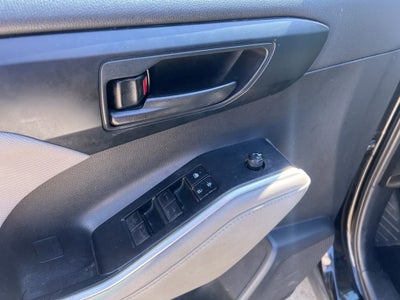 2021 Toyota Highlander L