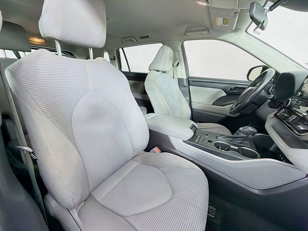 2021 Toyota Highlander L