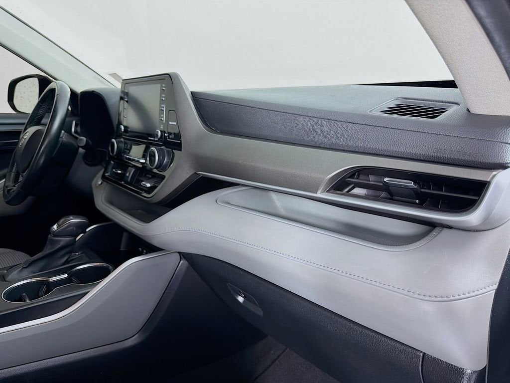 2021 Toyota Highlander L