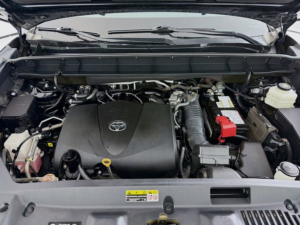 2021 Toyota Highlander L