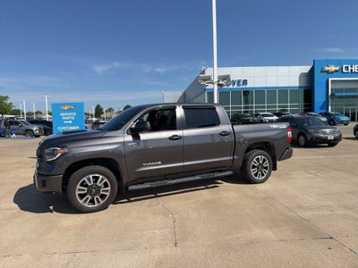 2019 Toyota Tundra 4WD SR5