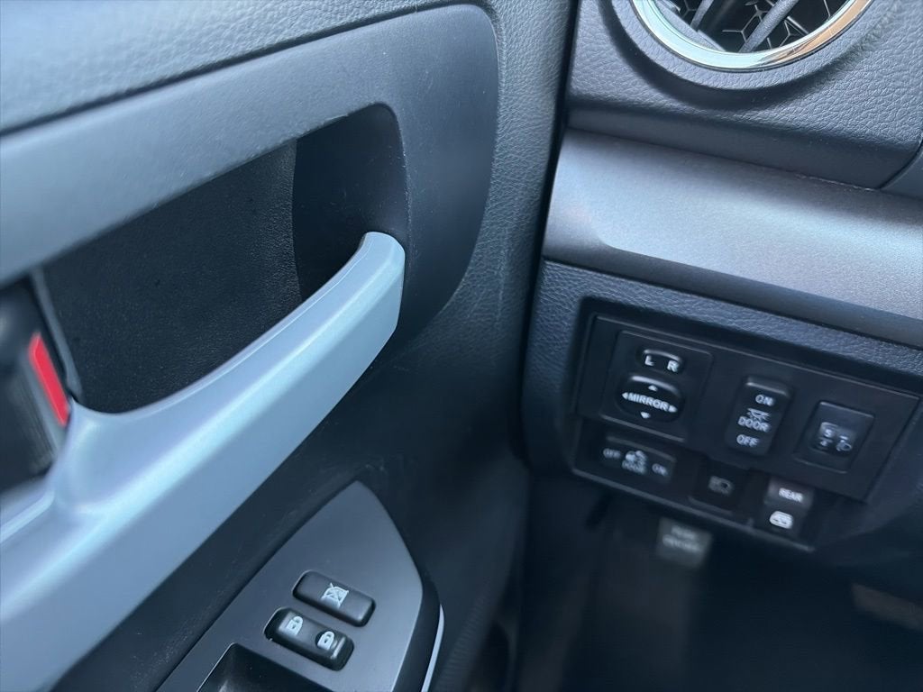 2019 Toyota Tundra 4WD SR5