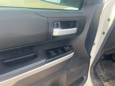 2016 Toyota Tundra 4WD Truck SR5