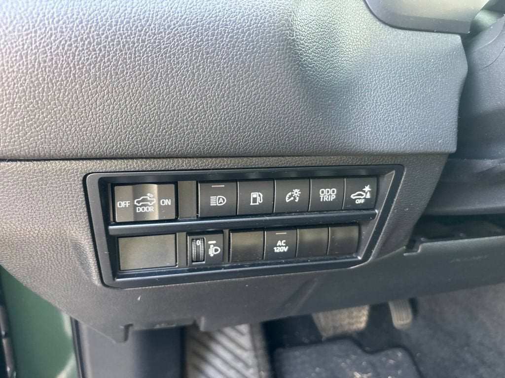 2023 Toyota Tundra 4WD Limited Hybrid