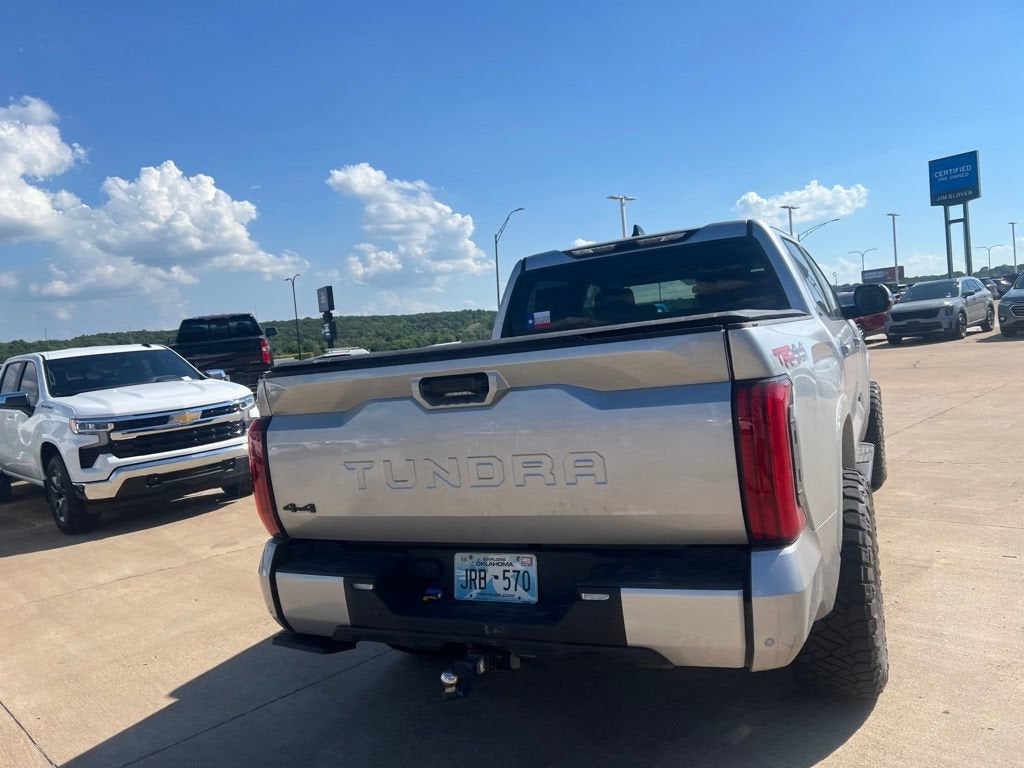 2024 Toyota Tundra 4WD SR5
