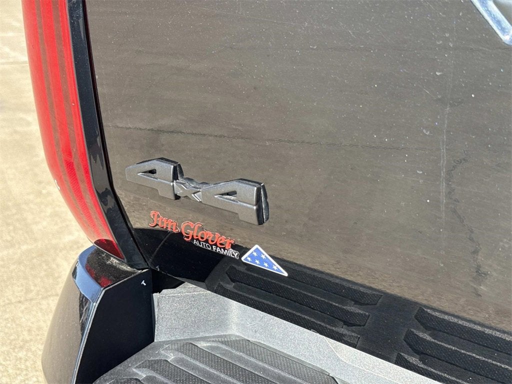 2023 Toyota Tundra 4WD SR5