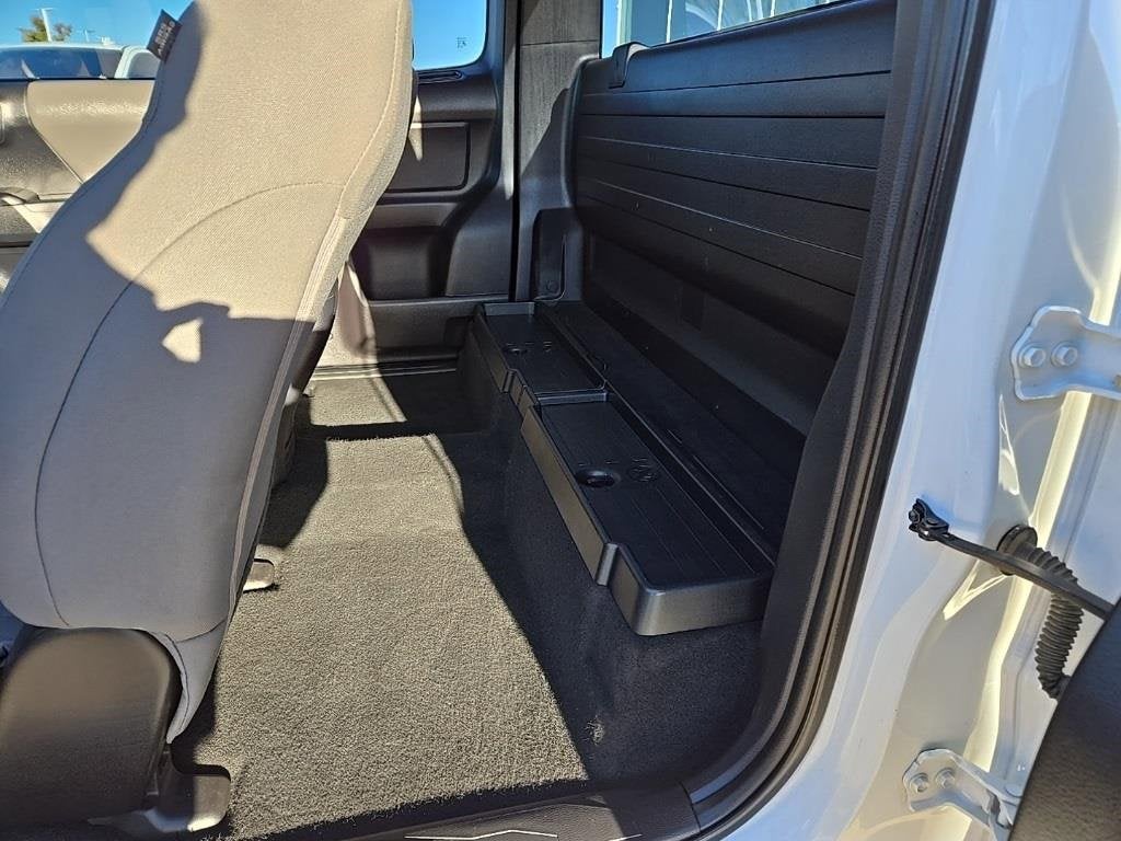 2018 Toyota Tacoma SR