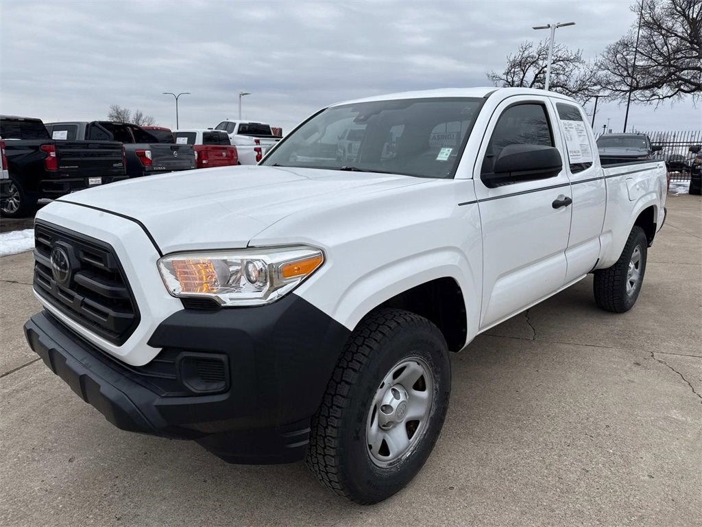 2018 Toyota Tacoma SR